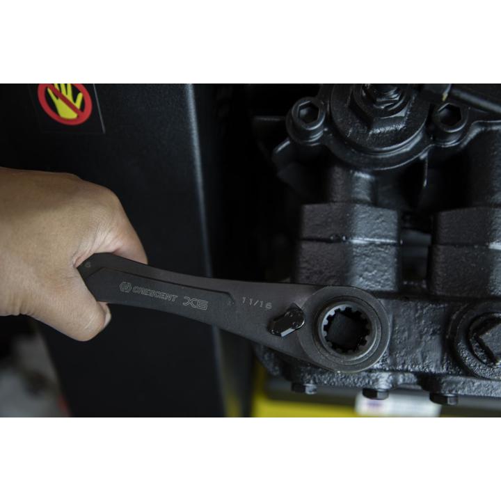 2 Pc. X6 4in1 Black Oxide Spline Ratcheting SAE Wrench Set